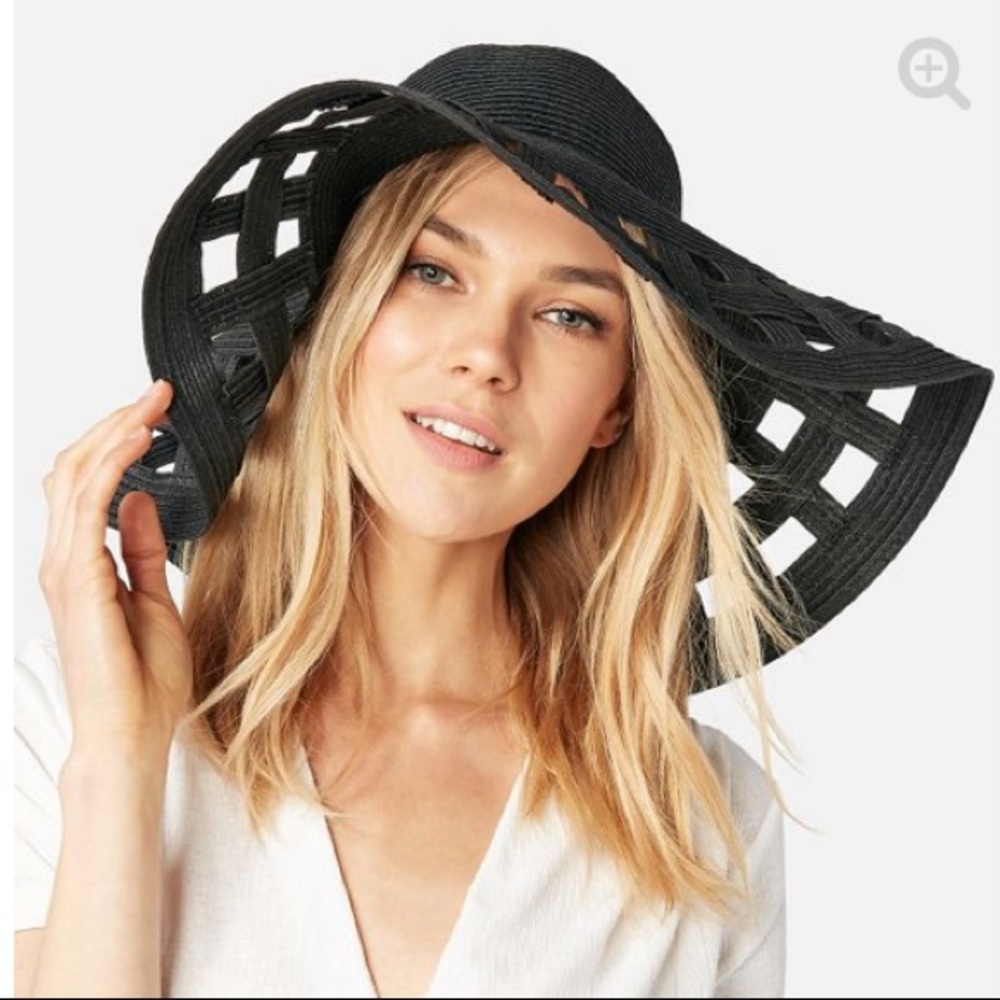 Just fab floppy hat brand new never worn